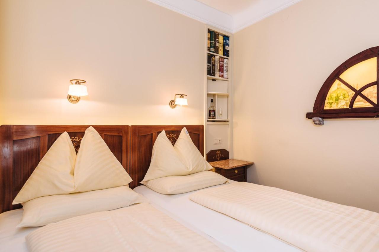 Hotel Drei Hasen Mariazell Bagian luar foto