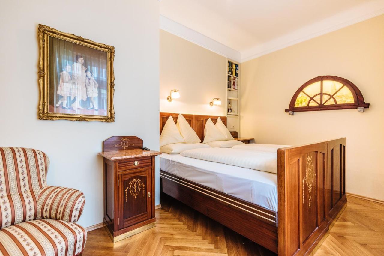 Hotel Drei Hasen Mariazell Bagian luar foto