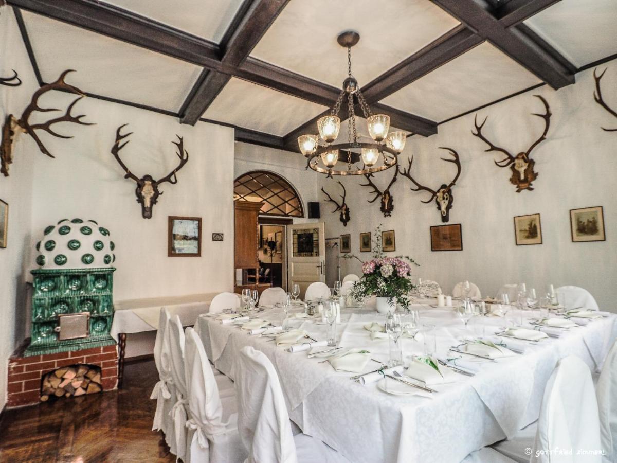 Hotel Drei Hasen Mariazell Bagian luar foto