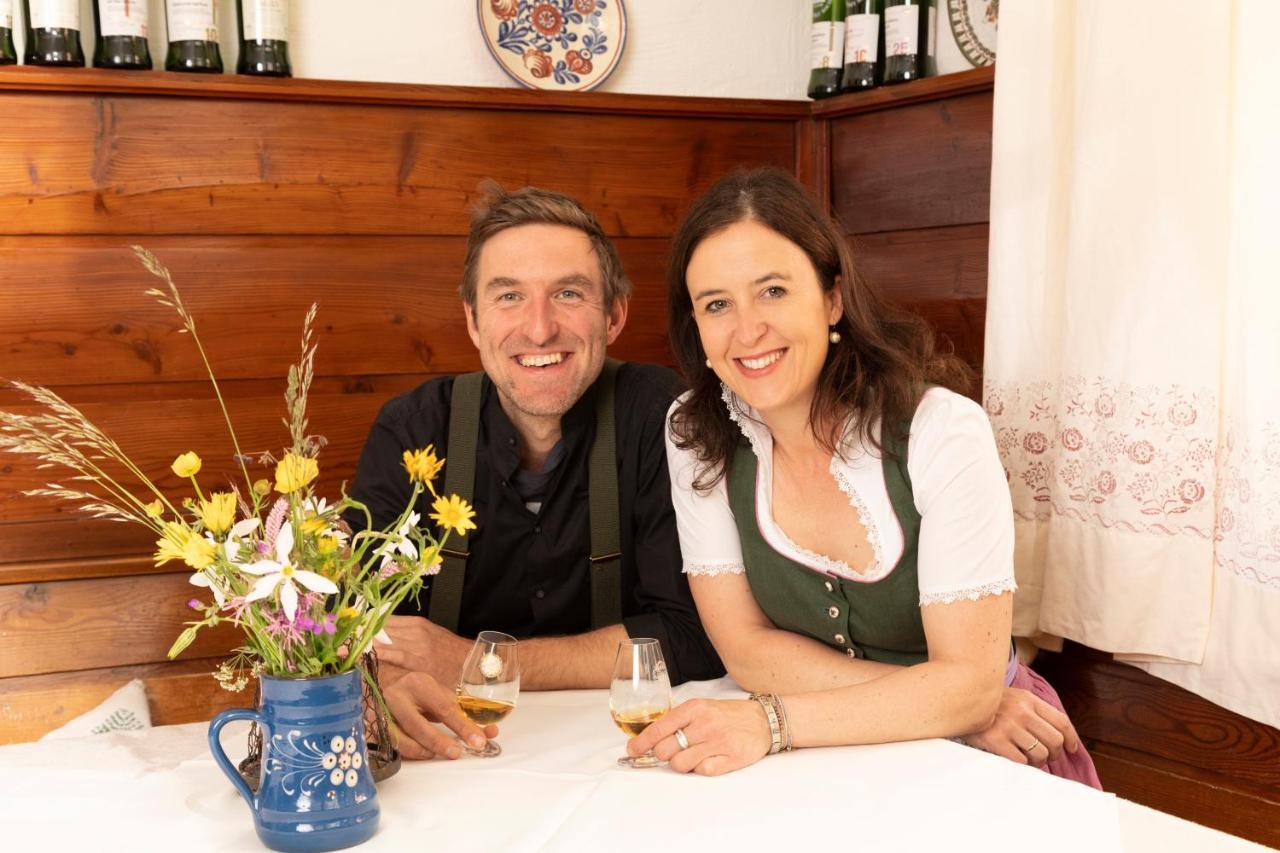 Hotel Drei Hasen Mariazell Bagian luar foto