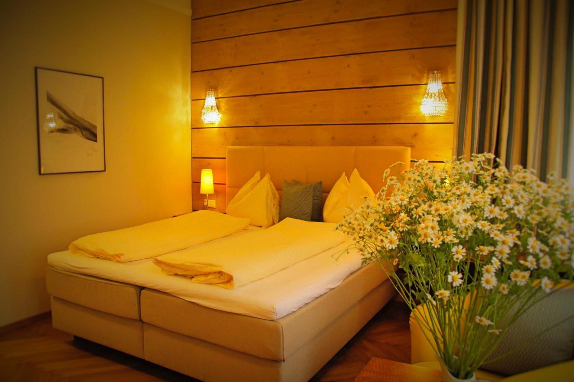 Hotel Drei Hasen Mariazell Bagian luar foto