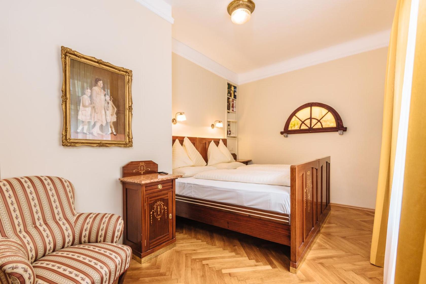 Hotel Drei Hasen Mariazell Bagian luar foto