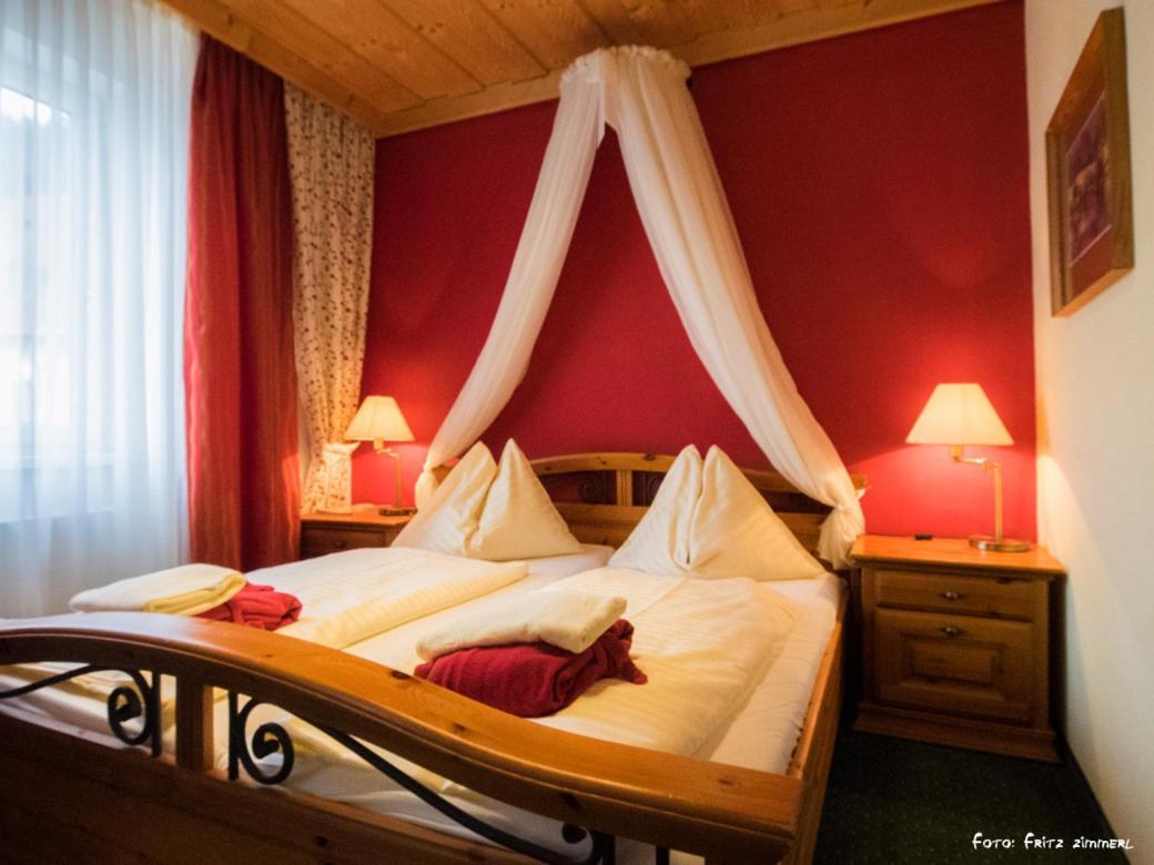 Hotel Drei Hasen Mariazell Ruang foto